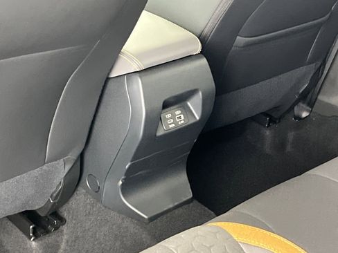 New 2026 Subaru Crosstrek 2.5i Sport AWD/4WD image 37