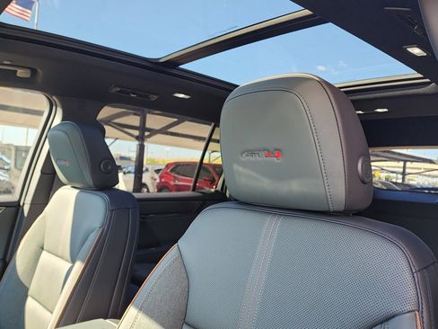 New 2026 GMC Acadia AT4 image 17