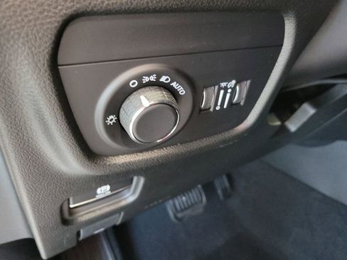 New 2026 Jeep Grand Cherokee Laredo X AWD/4WD image 13