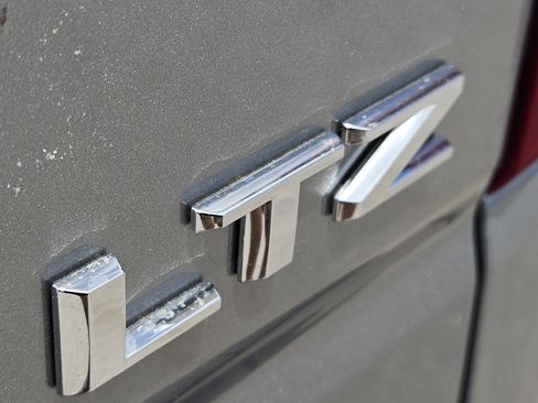 New 2026 Chevrolet Silverado 1500 LTZ w/ Z71 Off-Road Package AWD/4WD image 8