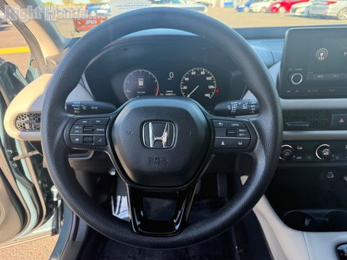 Used 2025 Honda HR-V LX image 16