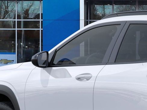 New 2026 Chevrolet Trax RS w/ Sunroof Package image 36