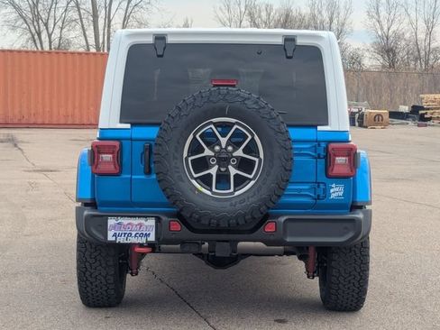 New 2026 Jeep Wrangler Unlimited Rubicon w/ Whitecap Package AWD/4WD image 4