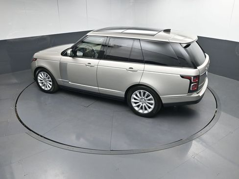 Used 2019 Land Rover Range Rover HSE AWD/4WD image 35