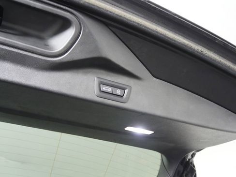 Certified 2023 BMW X5 sDrive40i w/ Premium Package image 17