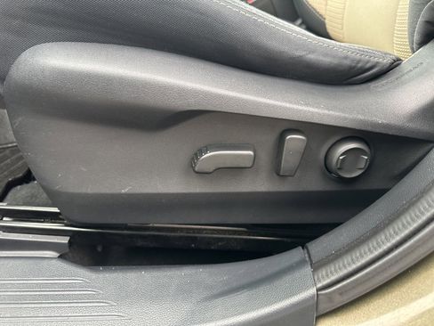 Certified 2022 Subaru Outback Premium image 12