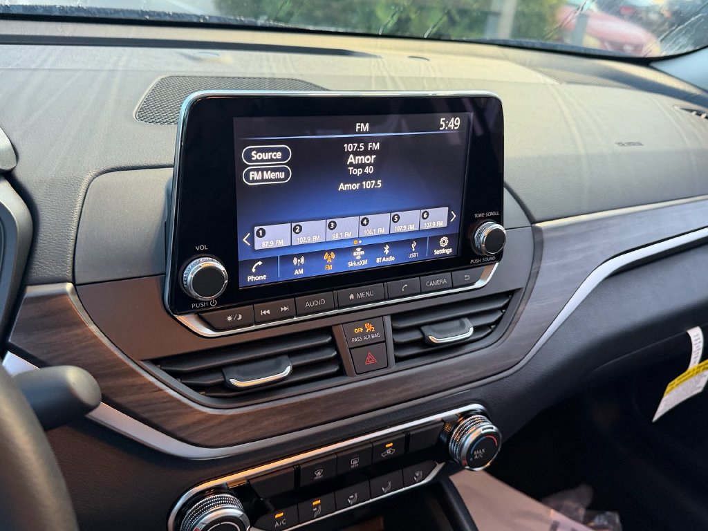 New 2026 Nissan Altima 2.5 SV FWD image 12