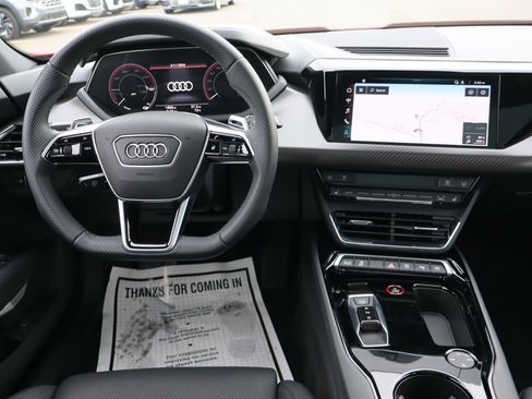 Used 2022 Audi e-tron GT Prestige w/ Prestige Package image 13