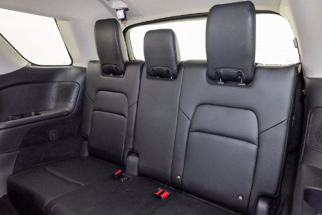Used 2024 Nissan Pathfinder SL w/ SL Premium Package AWD/4WD image 27