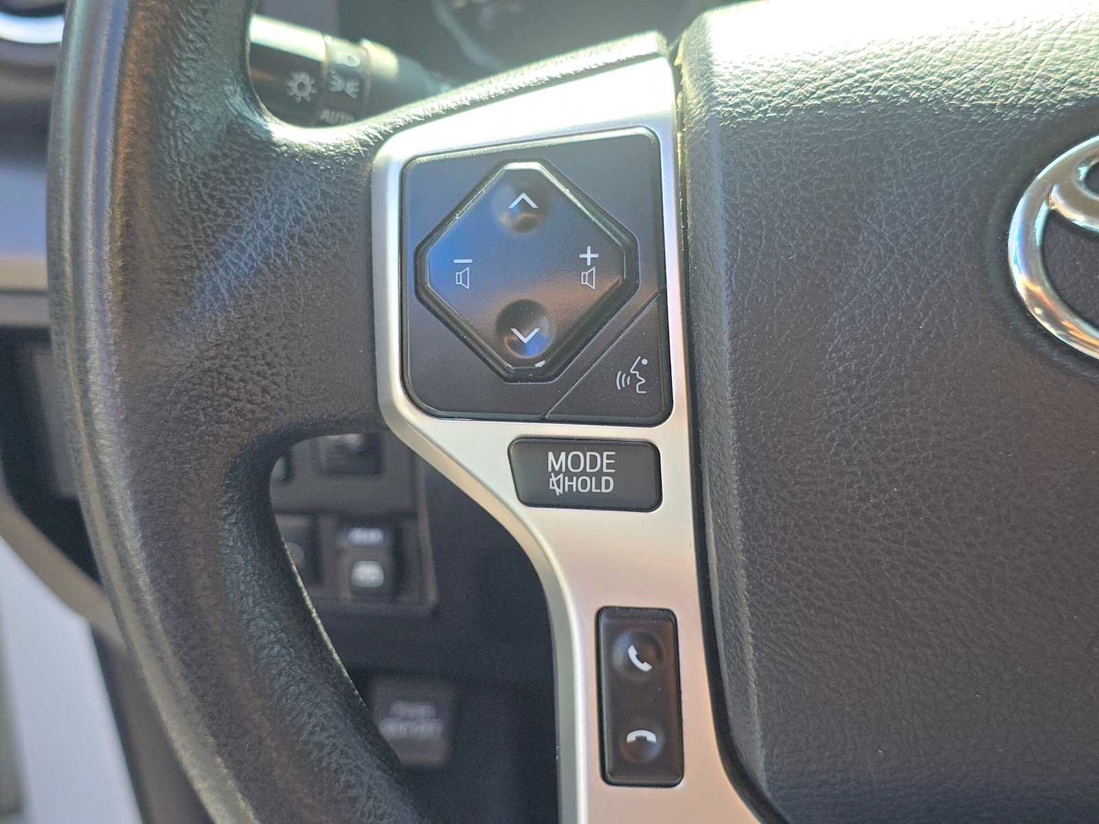 Used 2018 Toyota Tundra SR5 RWD image 27