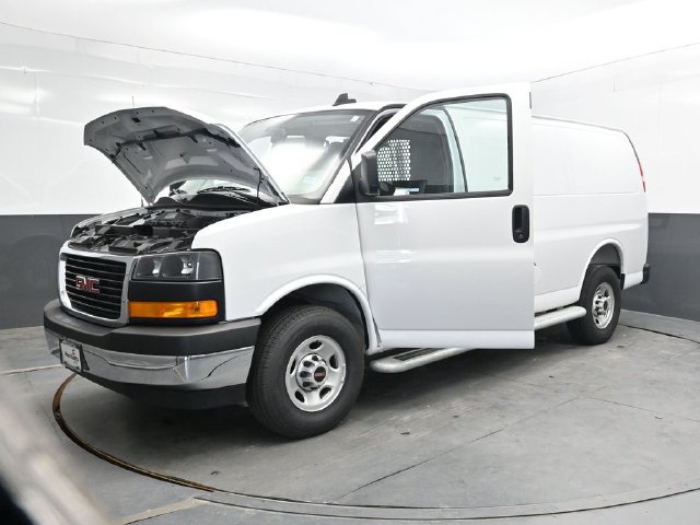 Used 2025 GMC Savana 2500 w/ Driver Convenience Package RWD image 51