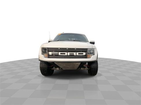 Used 2014 Ford F150 Raptor w/ Equipment Group 801A Luxury image 3