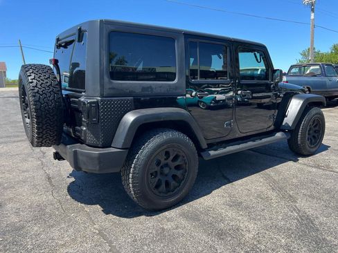 Used 2011 Jeep Wrangler Unlimited Sport AWD/4WD image 4