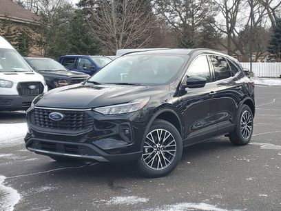 New 2026 Ford Escape SE w/ Class II Trailer Tow Package