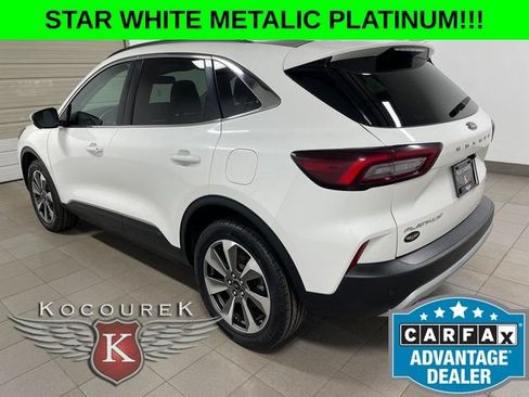 Used 2024 Ford Escape Platinum AWD/4WD image 4