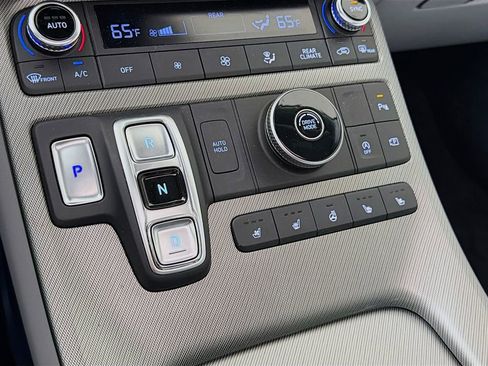 Used 2024 Hyundai Palisade SEL w/ Premium Package FWD image 20