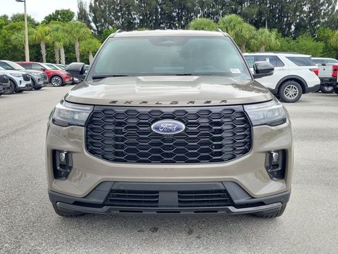 New 2026 Ford Explorer ST-Line w/ Premium Package RWD image 2