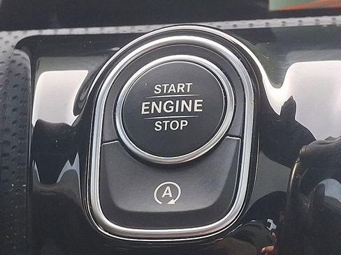 Used 2023 Mercedes-Benz CLA 250 CLA 250 image 24