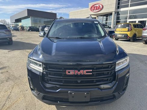 Used 2021 GMC Acadia SLT w/ Elevation Edition image 2