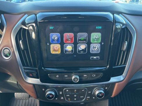 Used 2018 Chevrolet Traverse High Country image 23