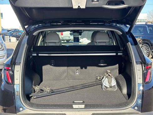 Used 2024 Hyundai Tucson Limited image 14