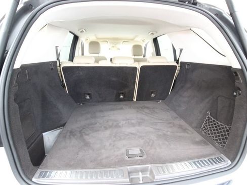 Used 2019 Mercedes-Benz GLE 400 4MATIC image 6