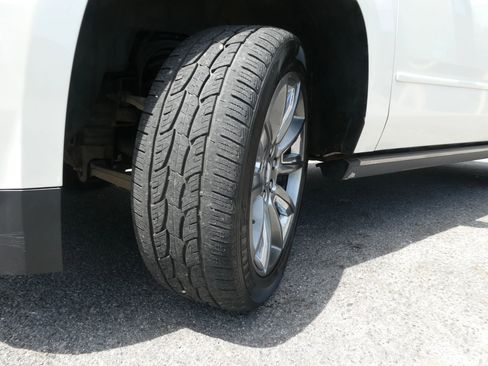 Used 2015 Chevrolet Tahoe LTZ image 31