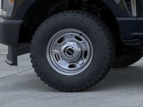 New 2026 Ford F250 XL w/ 360-Degree Camera Package image 19