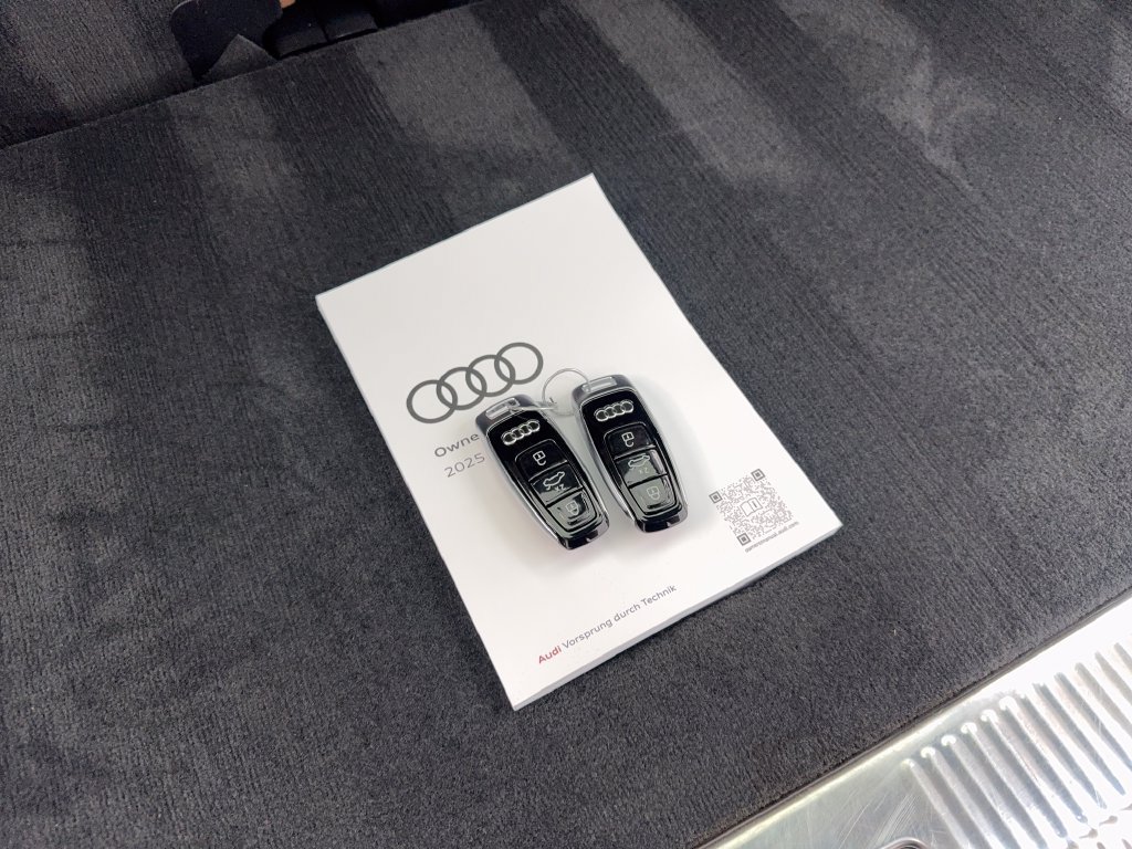 Used 2025 Audi Q7 2.0T Premium AWD/4WD image 88