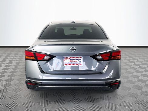 Used 2019 Nissan Altima 2.5 S FWD image 6