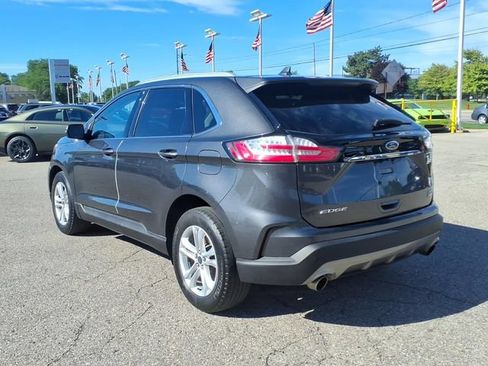 Used 2020 Ford Edge SEL w/ Convenience Package AWD/4WD image 7