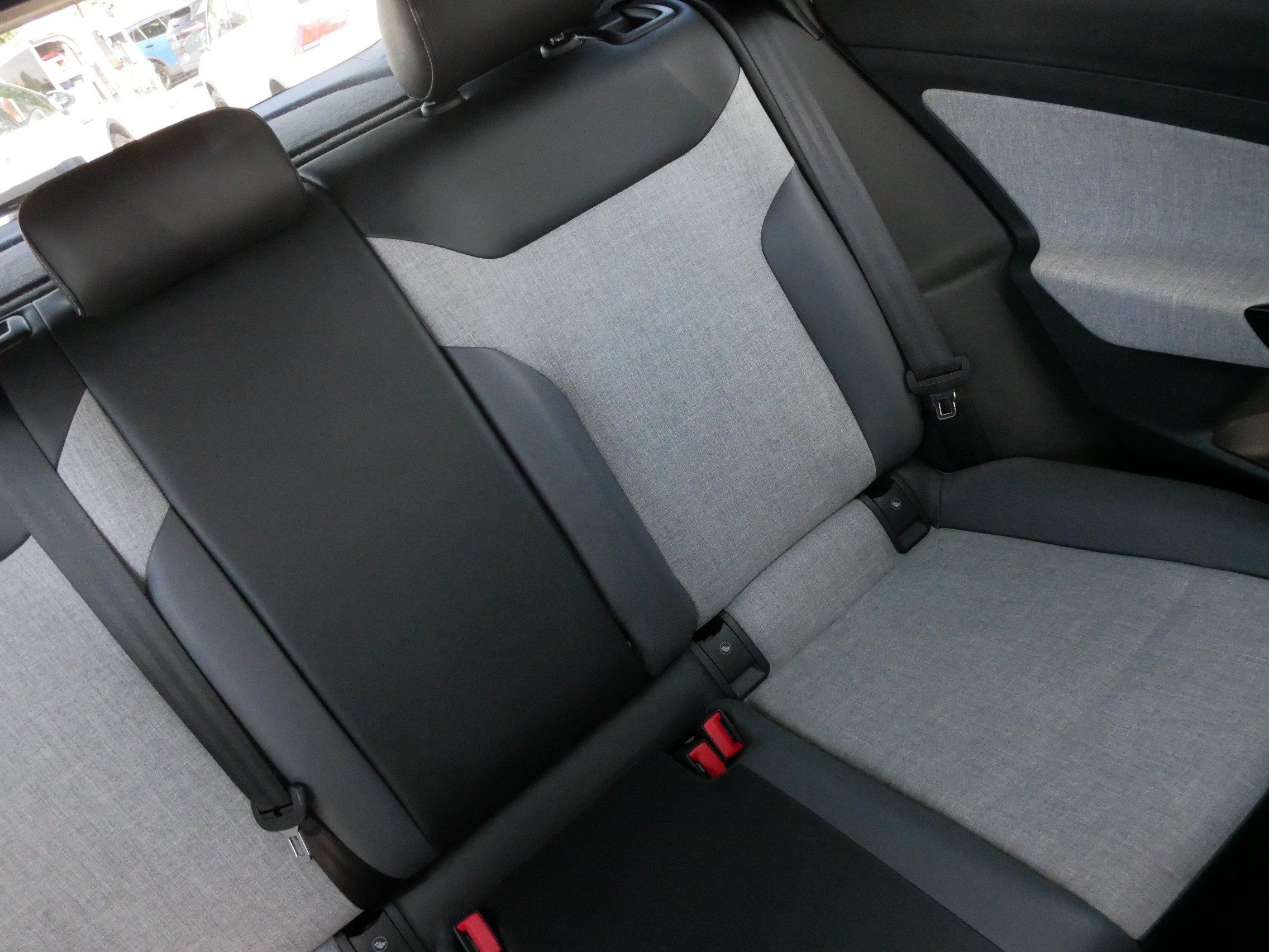 Certified 2023 Volkswagen ID.4 Pro RWD image 14
