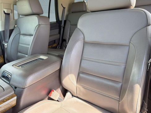 Used 2017 GMC Yukon Denali w/ Open Road Package image 22