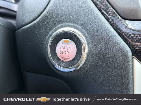 Used 2020 Nissan Pathfinder SL image 27