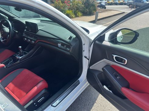 Used 2023 Acura Integra A-Spec FWD image 10