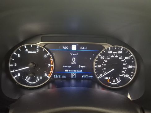 Used 2020 Nissan Altima 2.5 SL FWD image 22