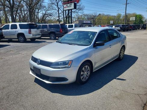 Used 2013 Volkswagen Jetta S FWD image 5