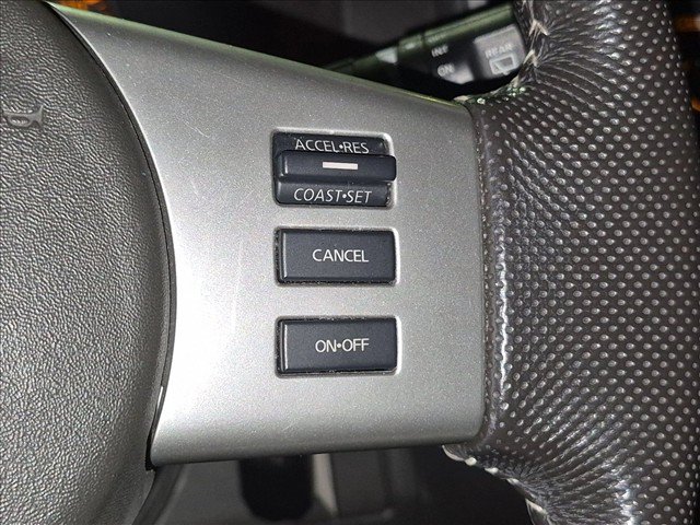 Used 2015 Nissan Xterra PRO-4X w/ Pro-4x Leather Package AWD/4WD image 15
