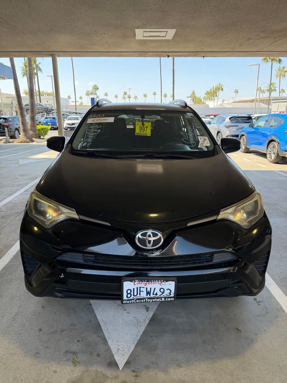 Used 2016 Toyota RAV4 LE FWD image 2