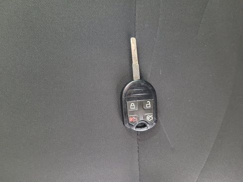 Used 2018 Ford Fiesta SE FWD image 32