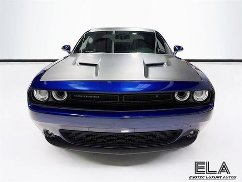 Used 2017 Dodge Challenger SXT Plus RWD image 3