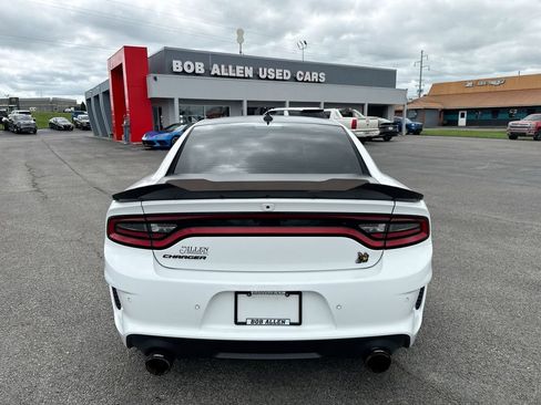 Used 2022 Dodge Charger Scat Pack RWD image 18