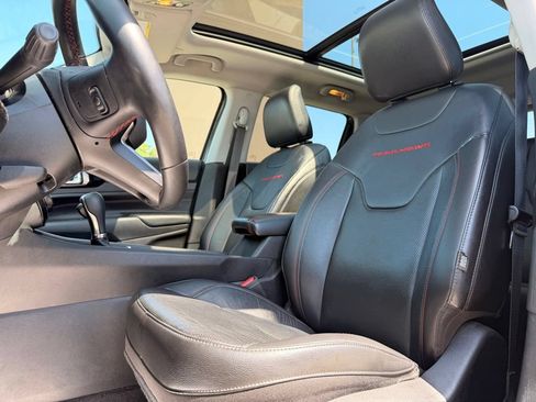 Used 2022 Jeep Compass Trailhawk w/ Trailhawk Elite Group AWD/4WD image 30