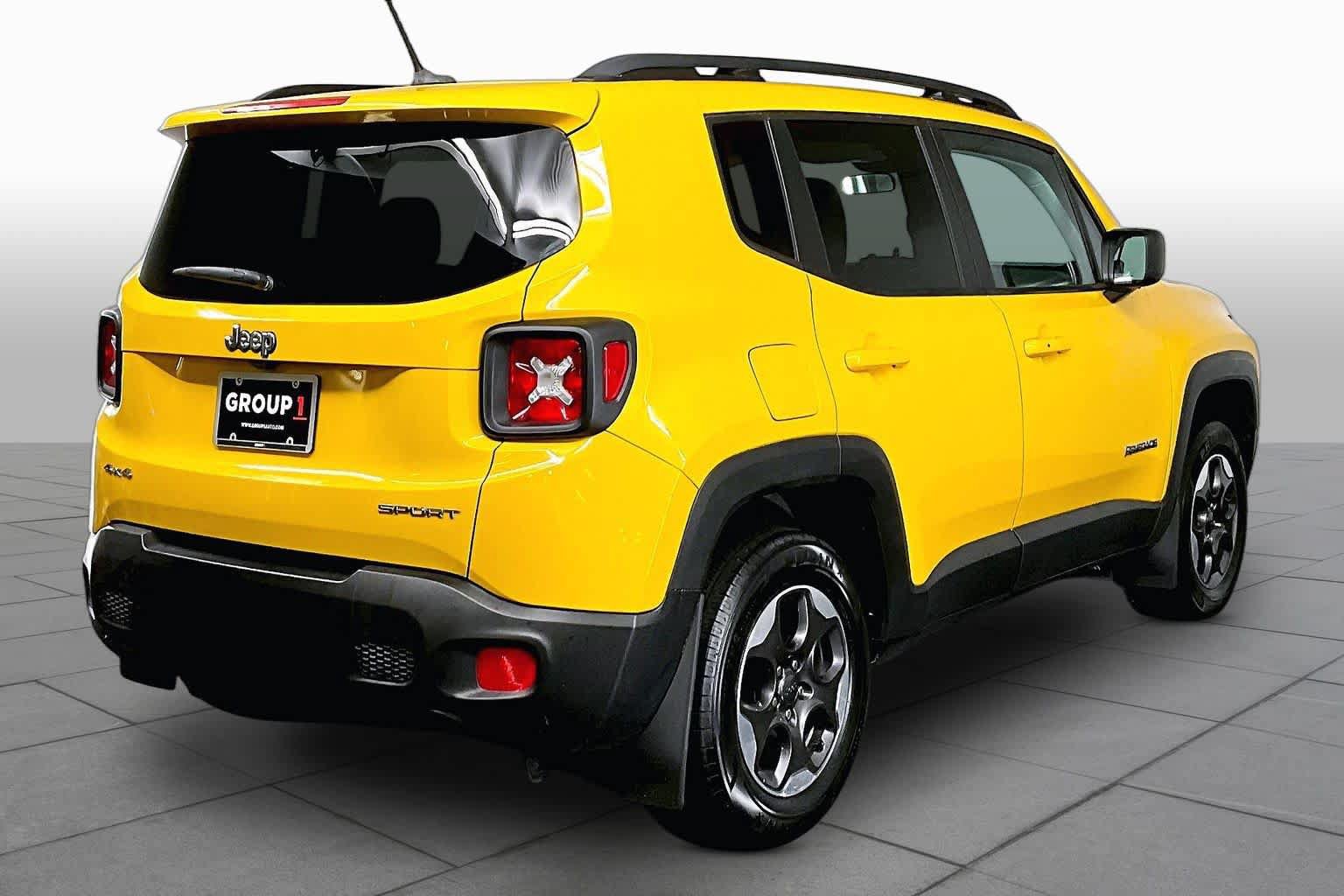 Used 2017 Jeep Renegade Sport w/ Power & Air Group AWD/4WD image 13