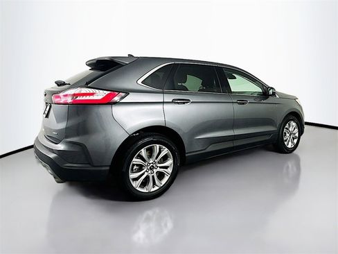 Used 2024 Ford Edge Titanium image 16