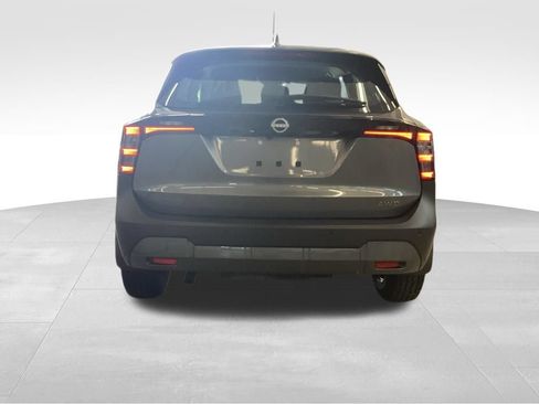 Used 2025 Nissan Kicks S AWD/4WD image 26