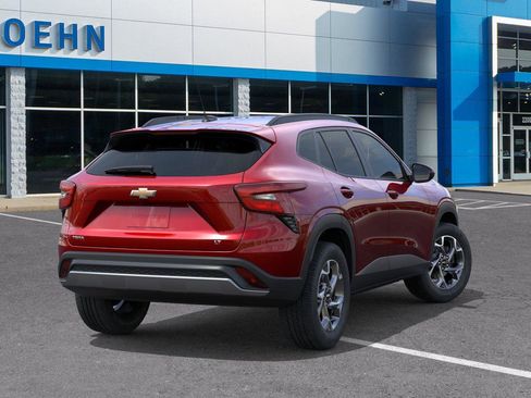 New 2026 Chevrolet Trax LT FWD image 4
