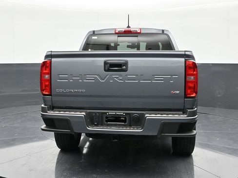 Used 2022 Chevrolet Colorado LT w/ LT Convenience Package image 4