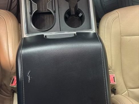 Used 2018 Ford F350 Lariat AWD/4WD image 27