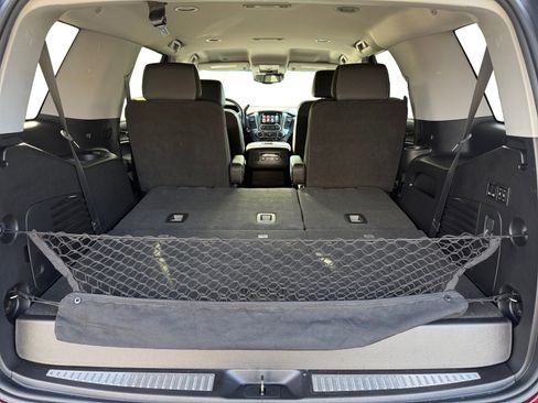 Used 2018 Chevrolet Tahoe LT image 17